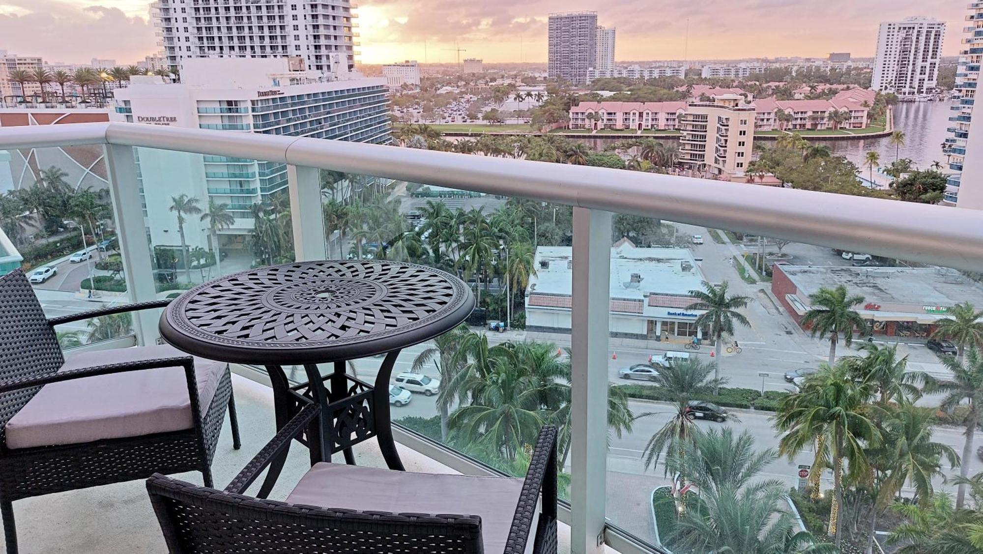 The Tides Apartments On The Beach Hollywood Eksteriør billede